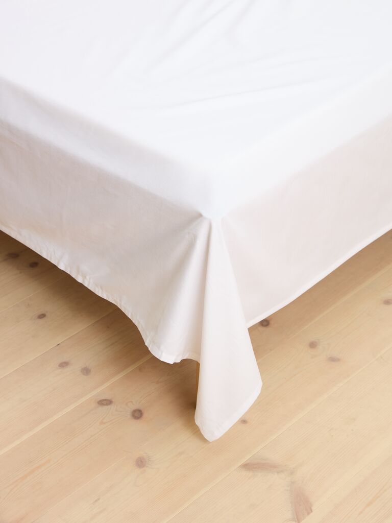 Plahta saten SANDRA 240x260 bijela